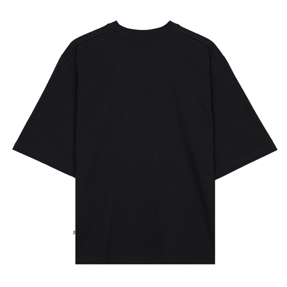 BLACK BOXY T-SHIRT