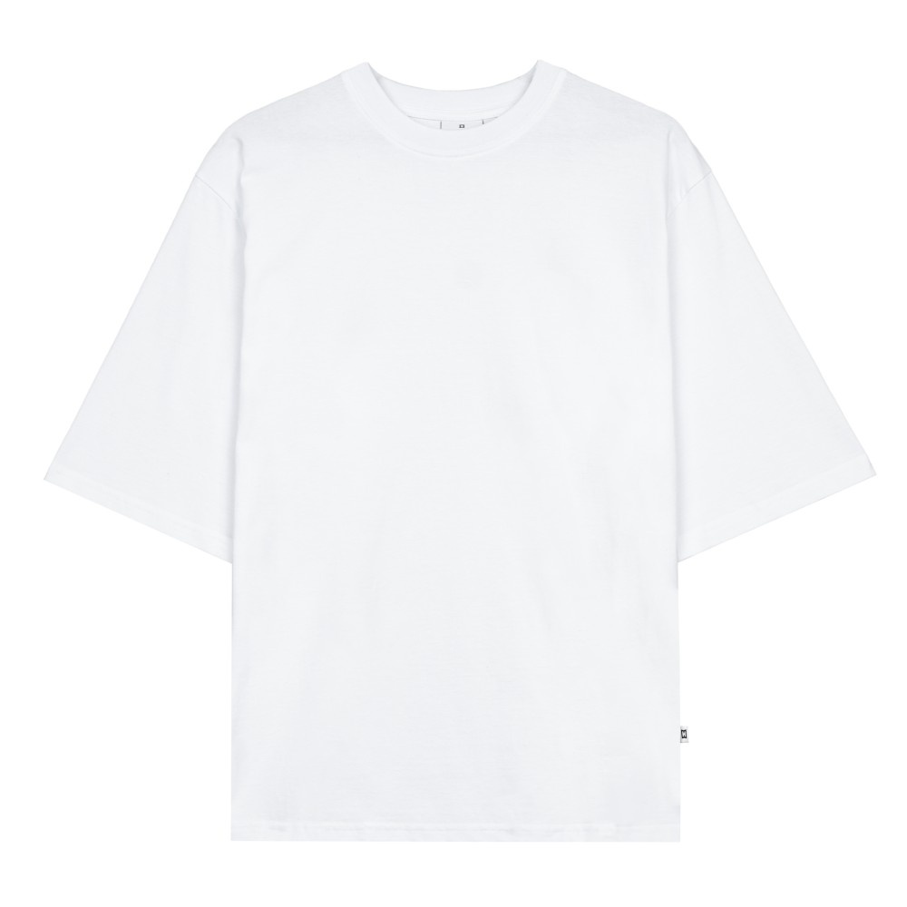 WHITE BOXY T-SHIRT